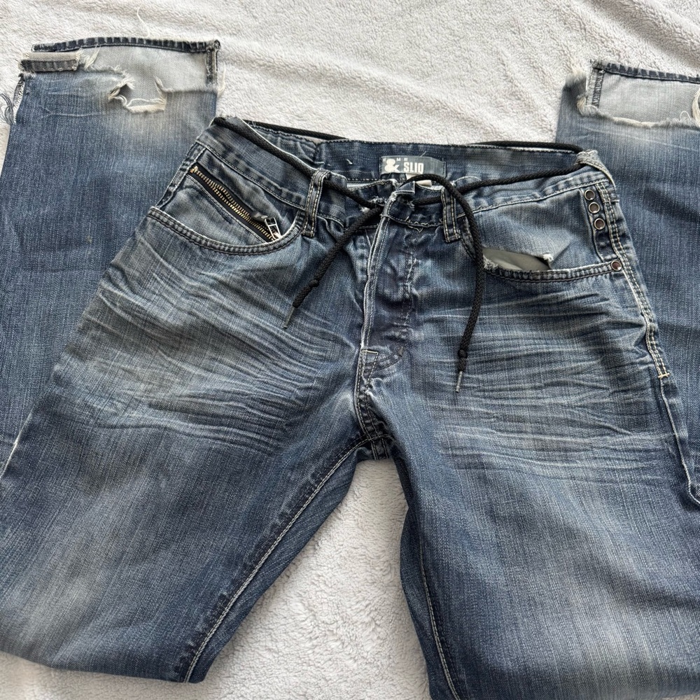 H&M Sliq Distressed Jeans 30 Y2K Zipper Stud Medium Wash‎